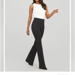 SPANX The Perfect Pant Classic Black Hi-Rise Flare S/P
